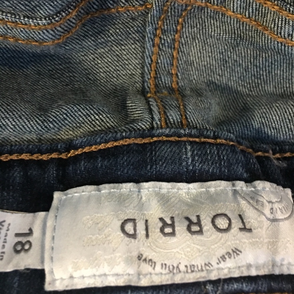 Torrid Jeans - Picture 7 of 8